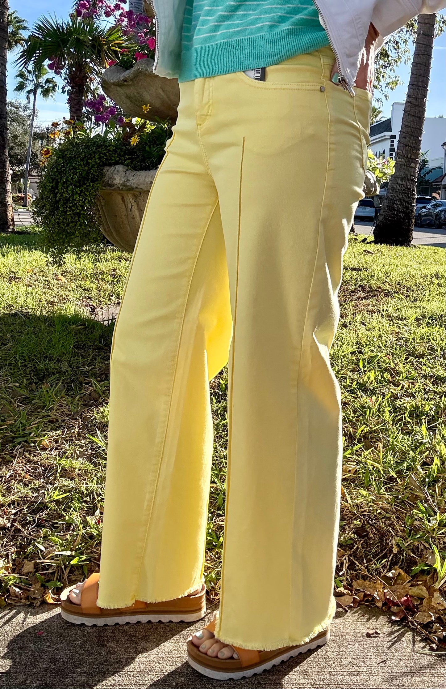 FDJ 2201511 Pineapple Wide Leg Jean