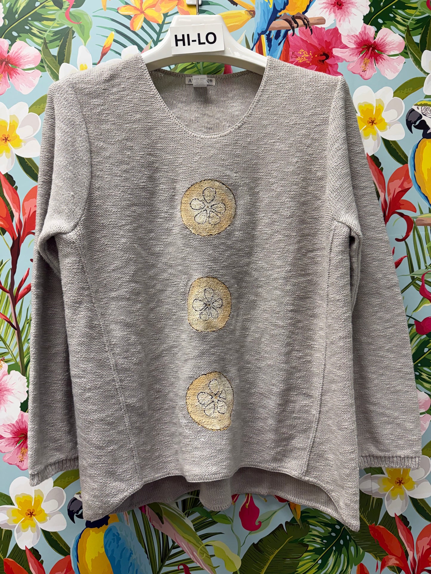 MoMo Sweater - Sand Dollar Trio