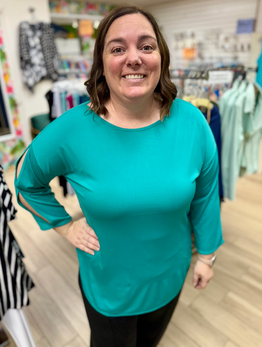 Ravel W2283 Stretch Slice Arm Top