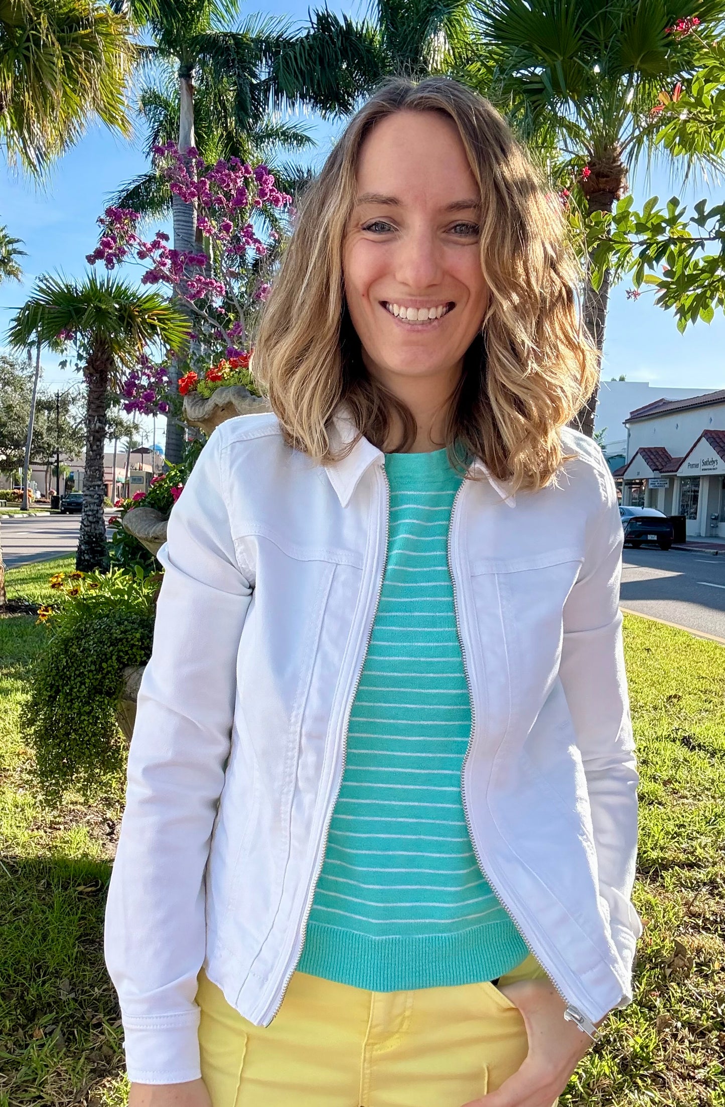 FDJ 1944511 White Jean Jacket