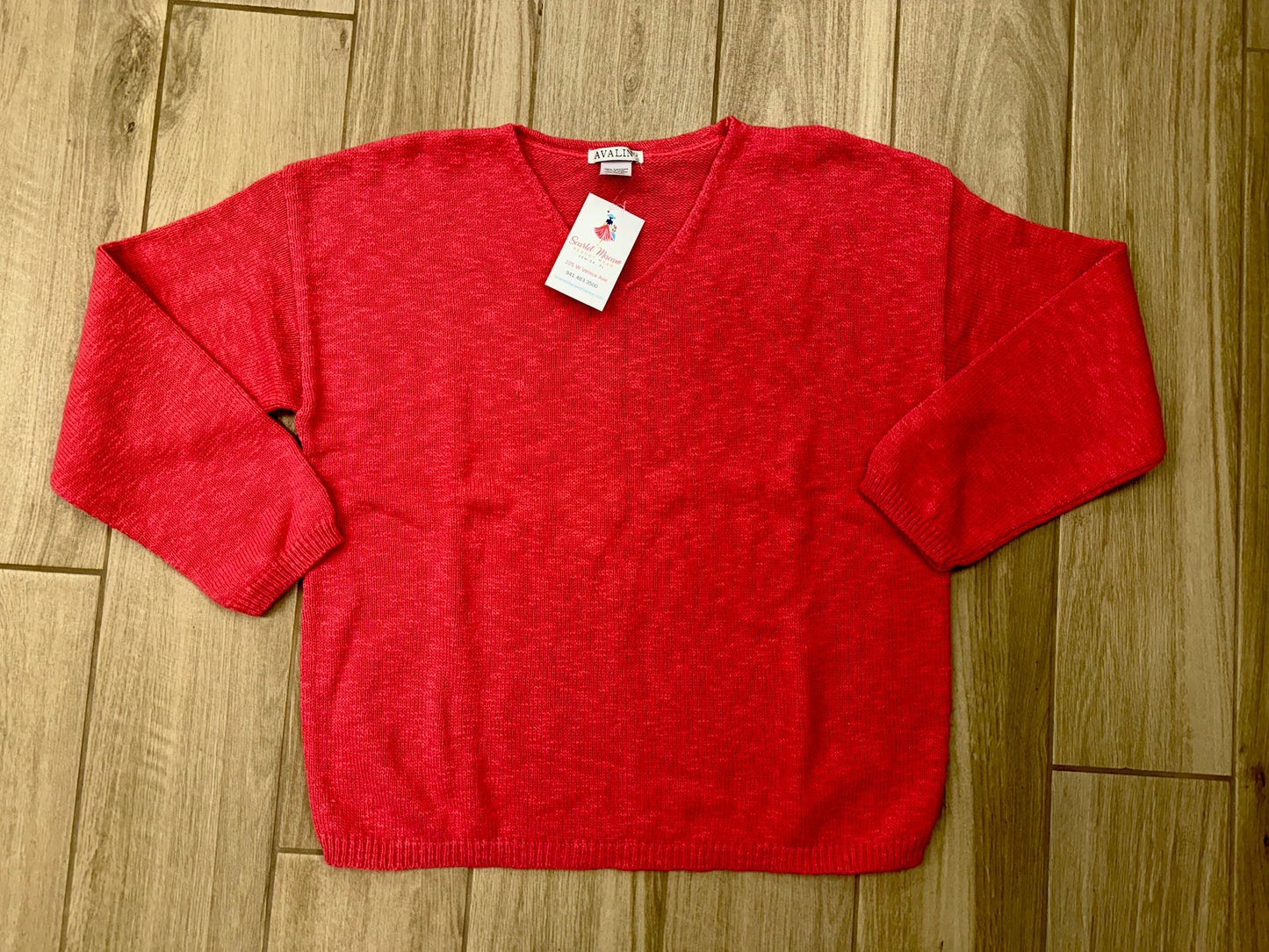 Avalin N9592 Crop V-Neck Sweater