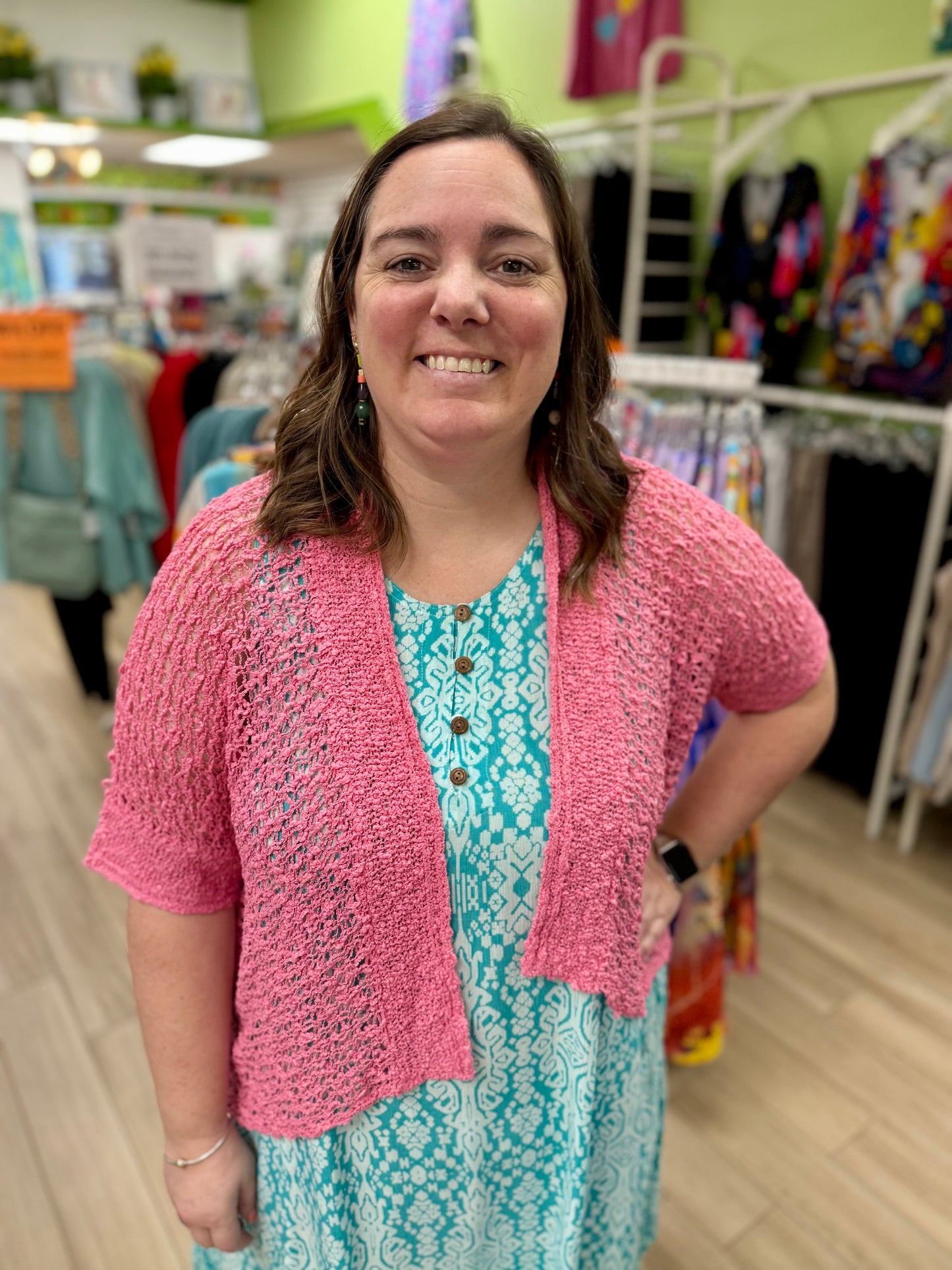 Lost River 2041P One Size Short Sleeve Shrug