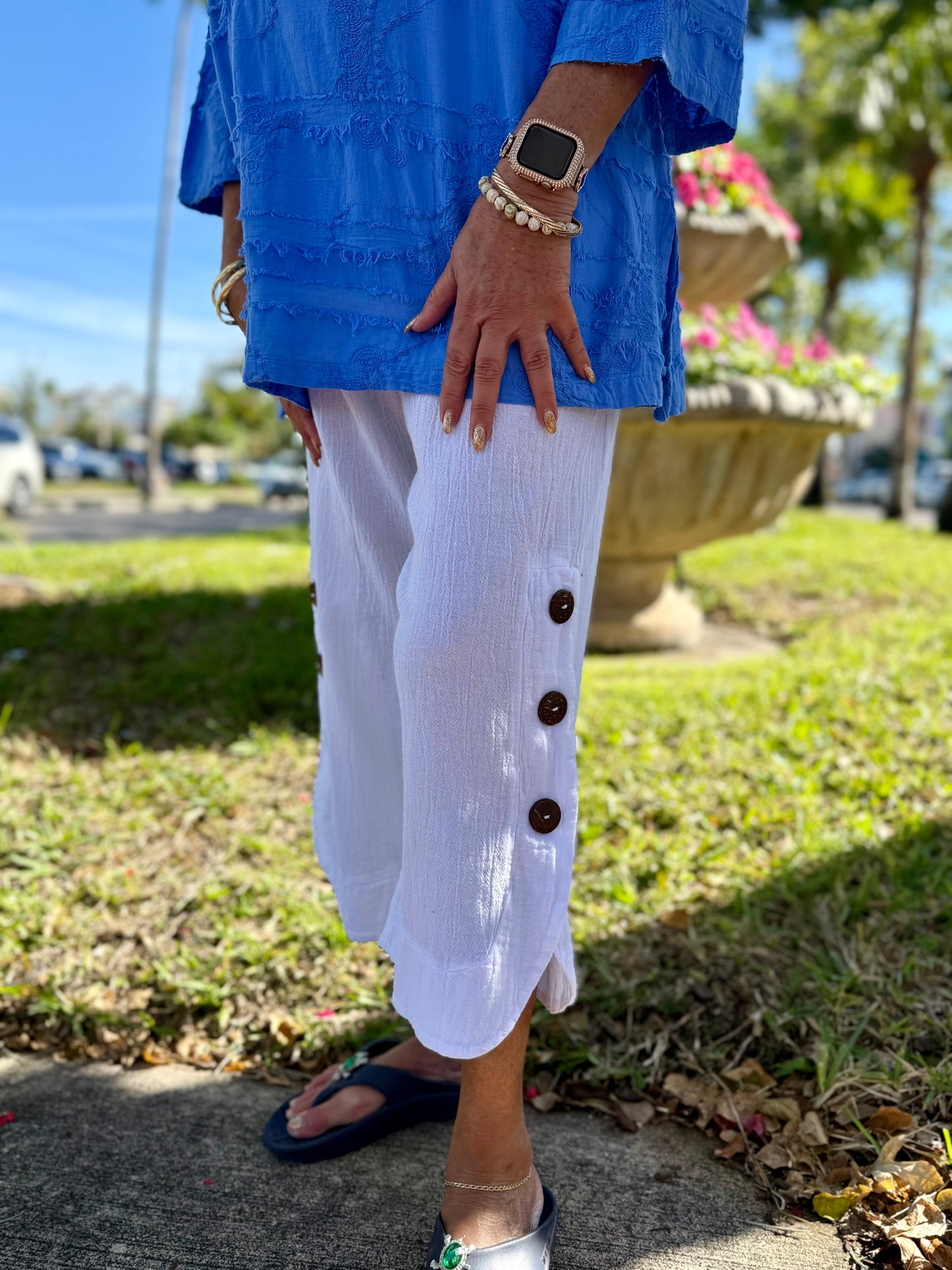 Dunes Buho Button Capri