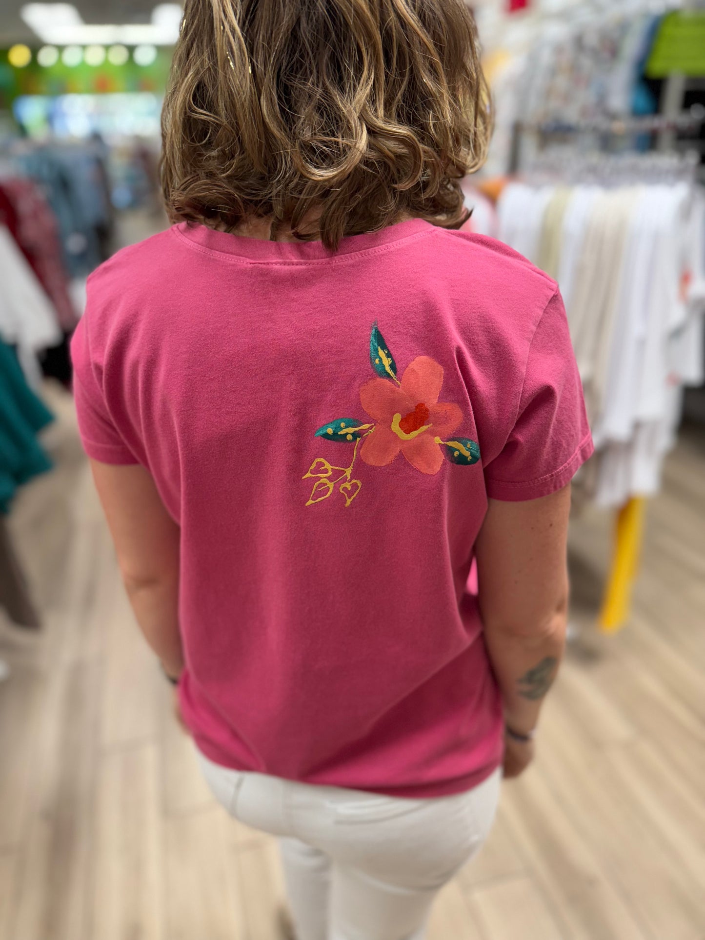 Peg Painted 8165 Floral Neckline Top