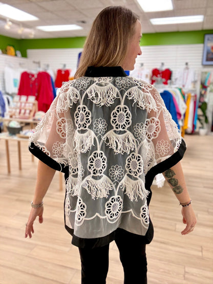 Aris A White Flower Fringe Topper