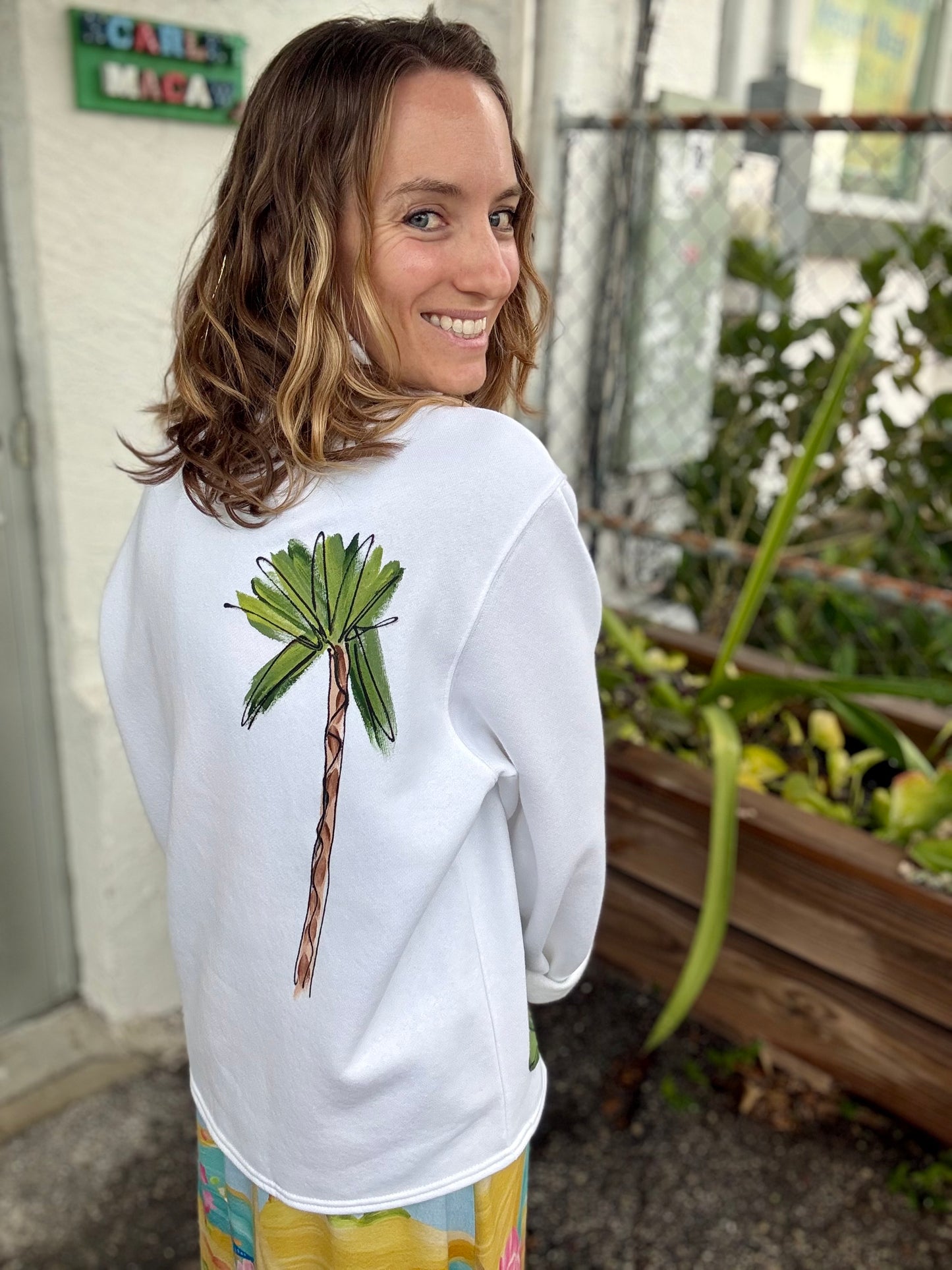 Victoria Painted Tiki Huts Fleece