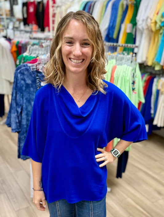 Dairi 225 One Size  Cowl Top