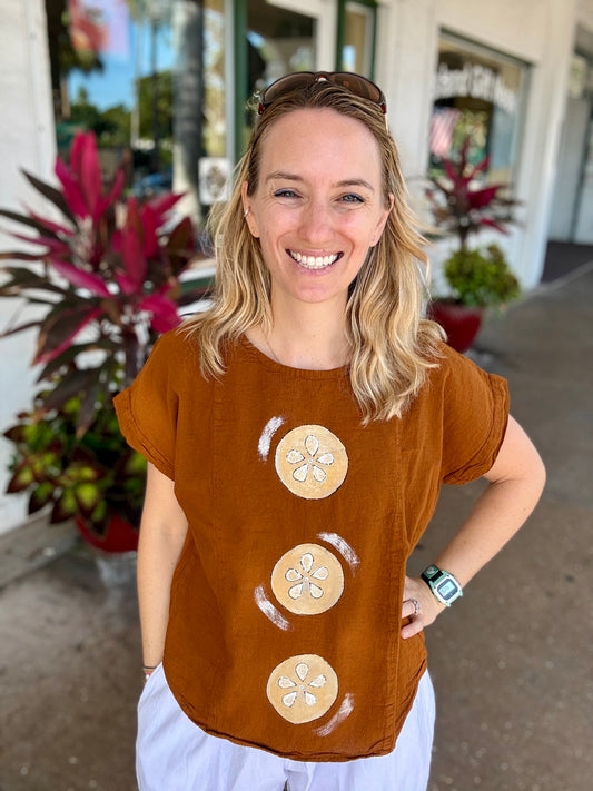MoMo Painted Sand Dollar Trio Top