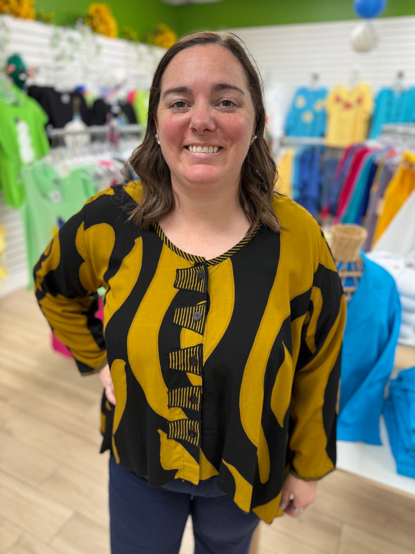 Iguana Kyao Shark Bite Top