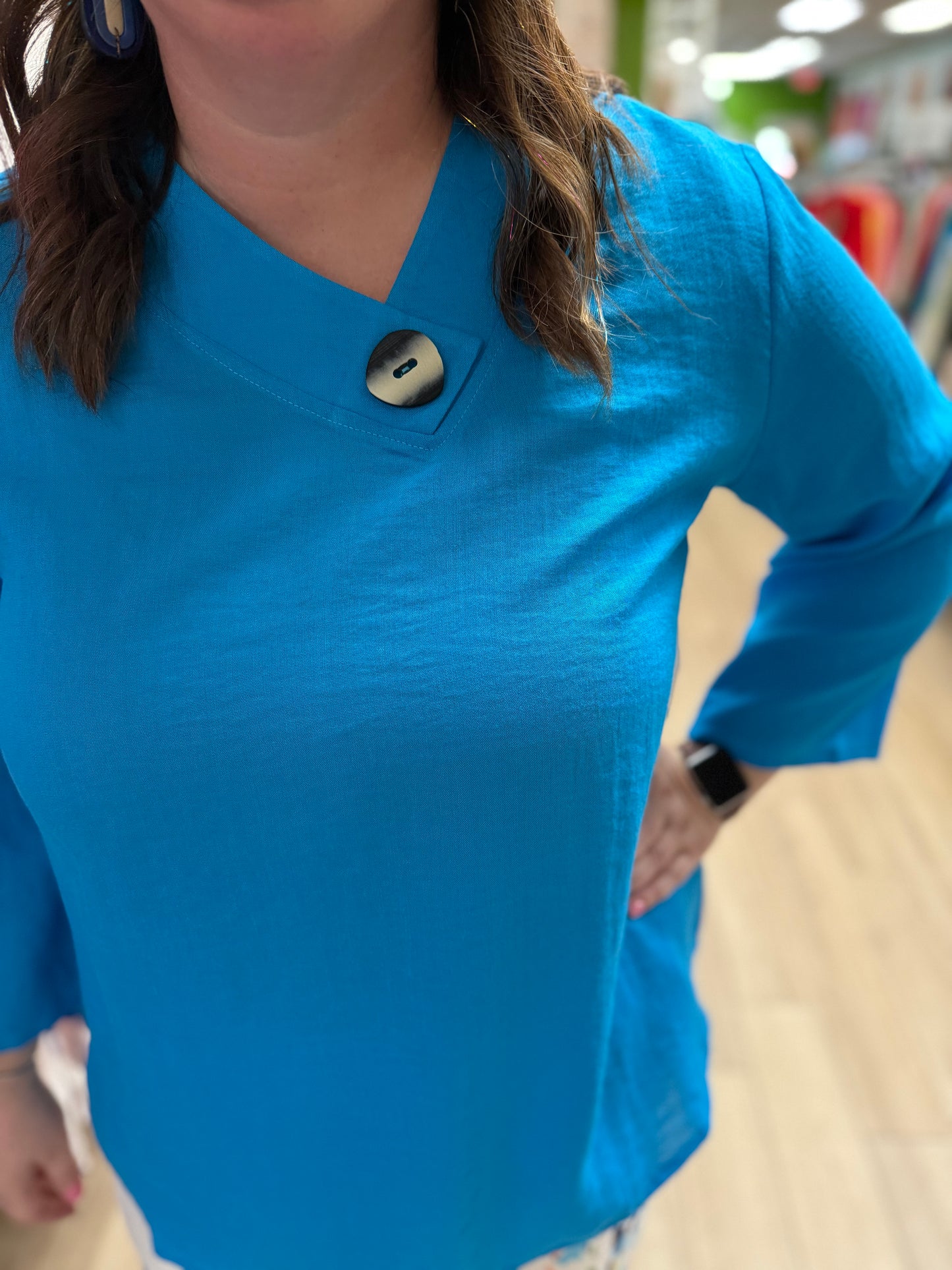Fridaze AA368 Button Neck Top