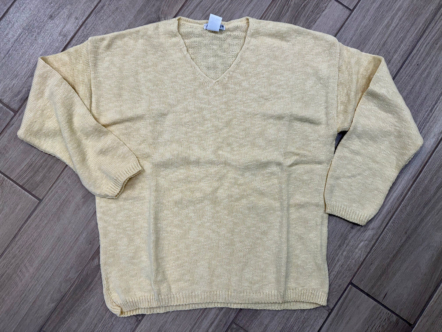 Avalin N9592 Crop V-Neck Sweater