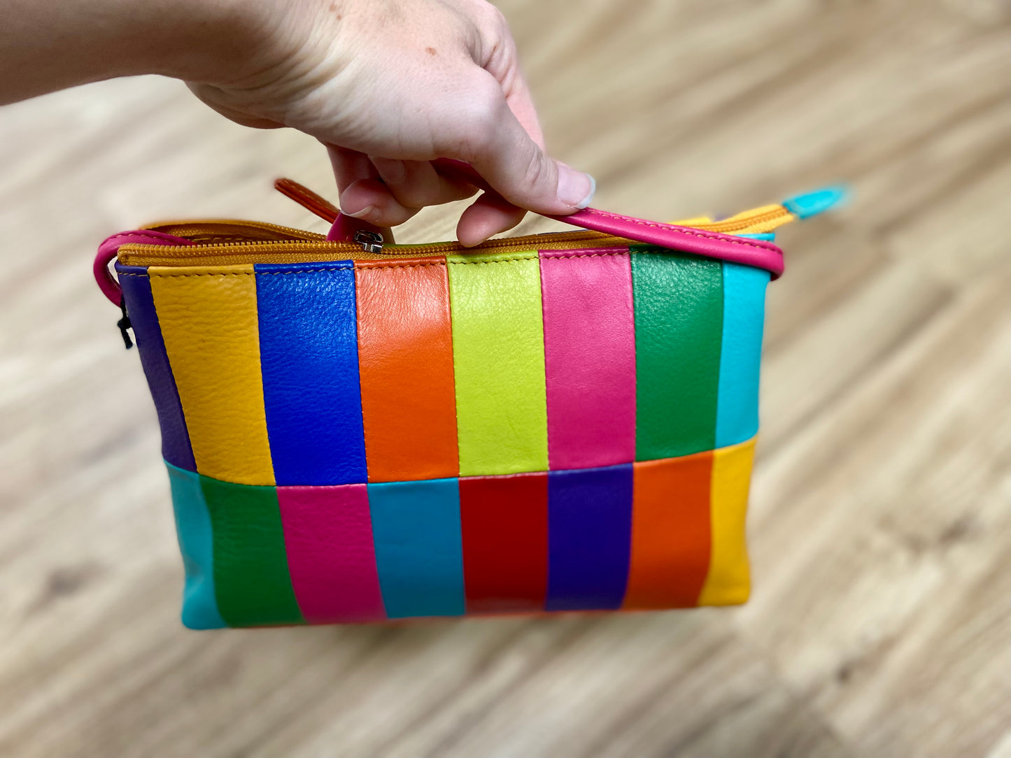 ILI 6024 Rainbow RFID Bag