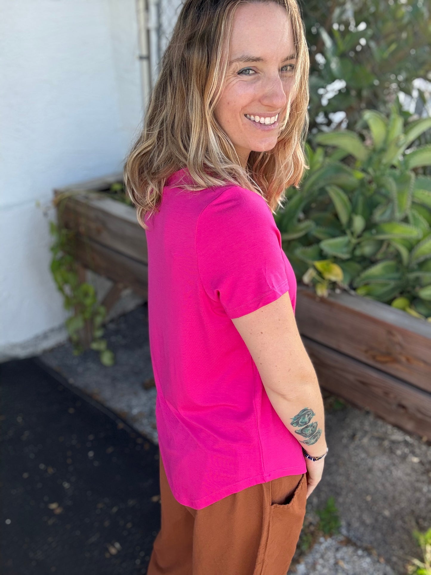 Hanna & Gracie Short Sleeve Tee