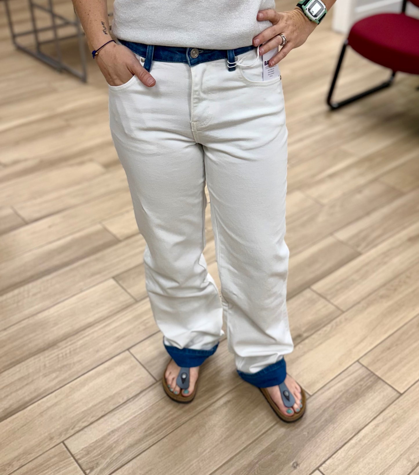 Bayeas BYT6238 White Trim Jeans