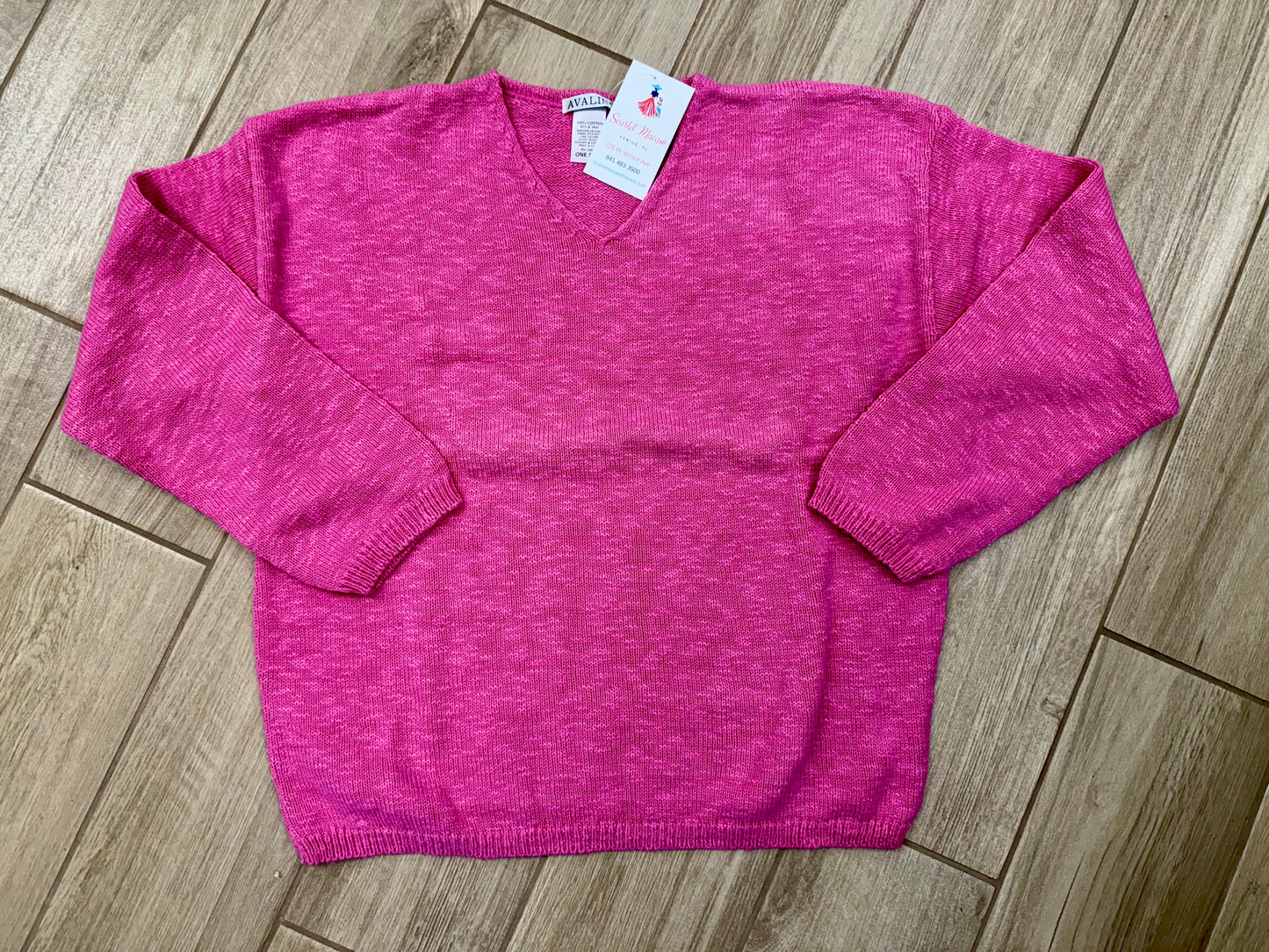 Avalin N9592 Crop V-Neck Sweater