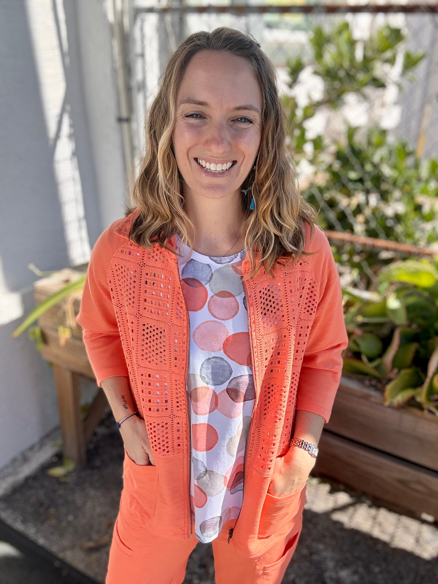 Wild Palms 1622 Elbow Dots Top