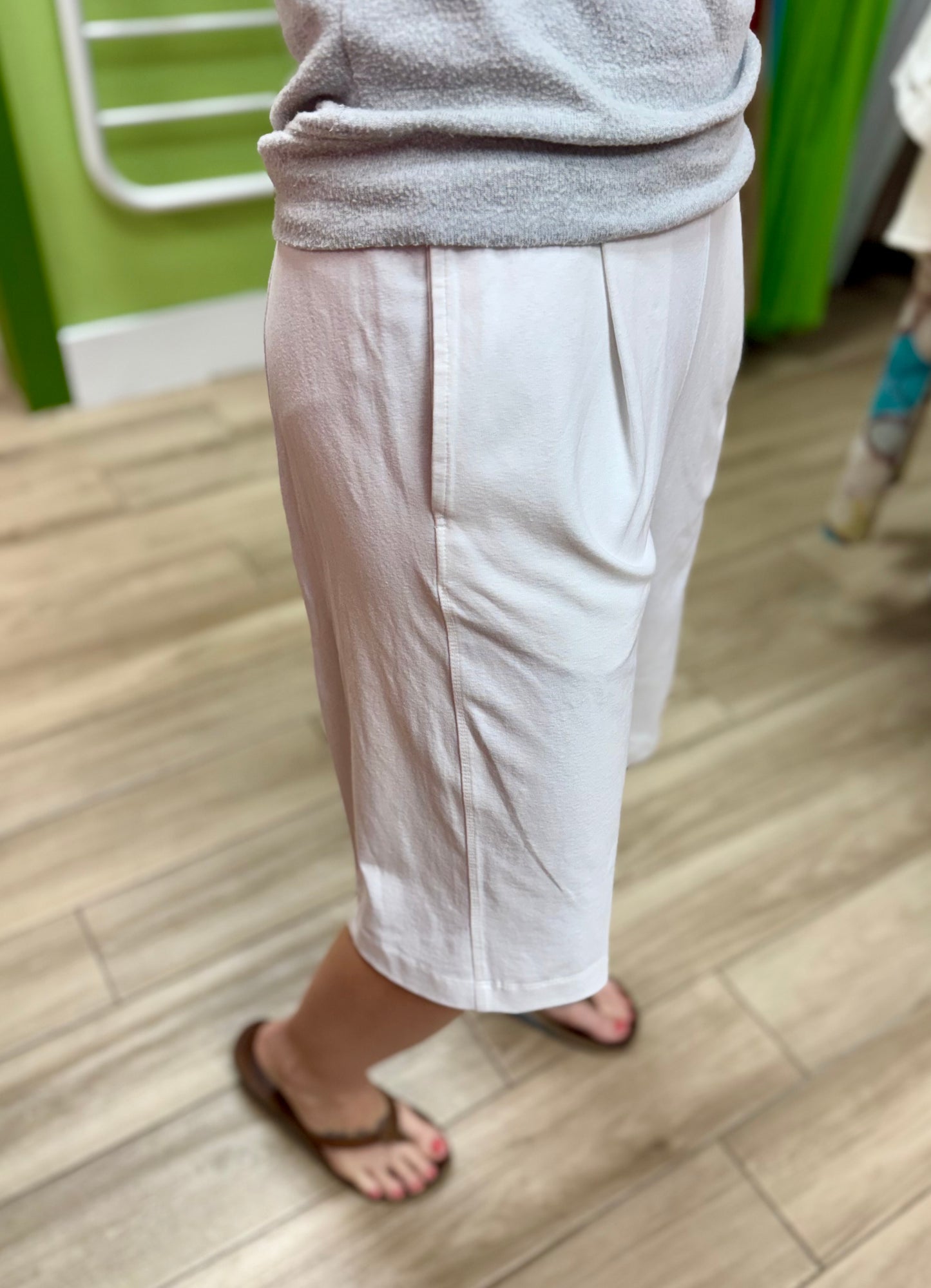Jess & Jane WK14S Pleat Short
