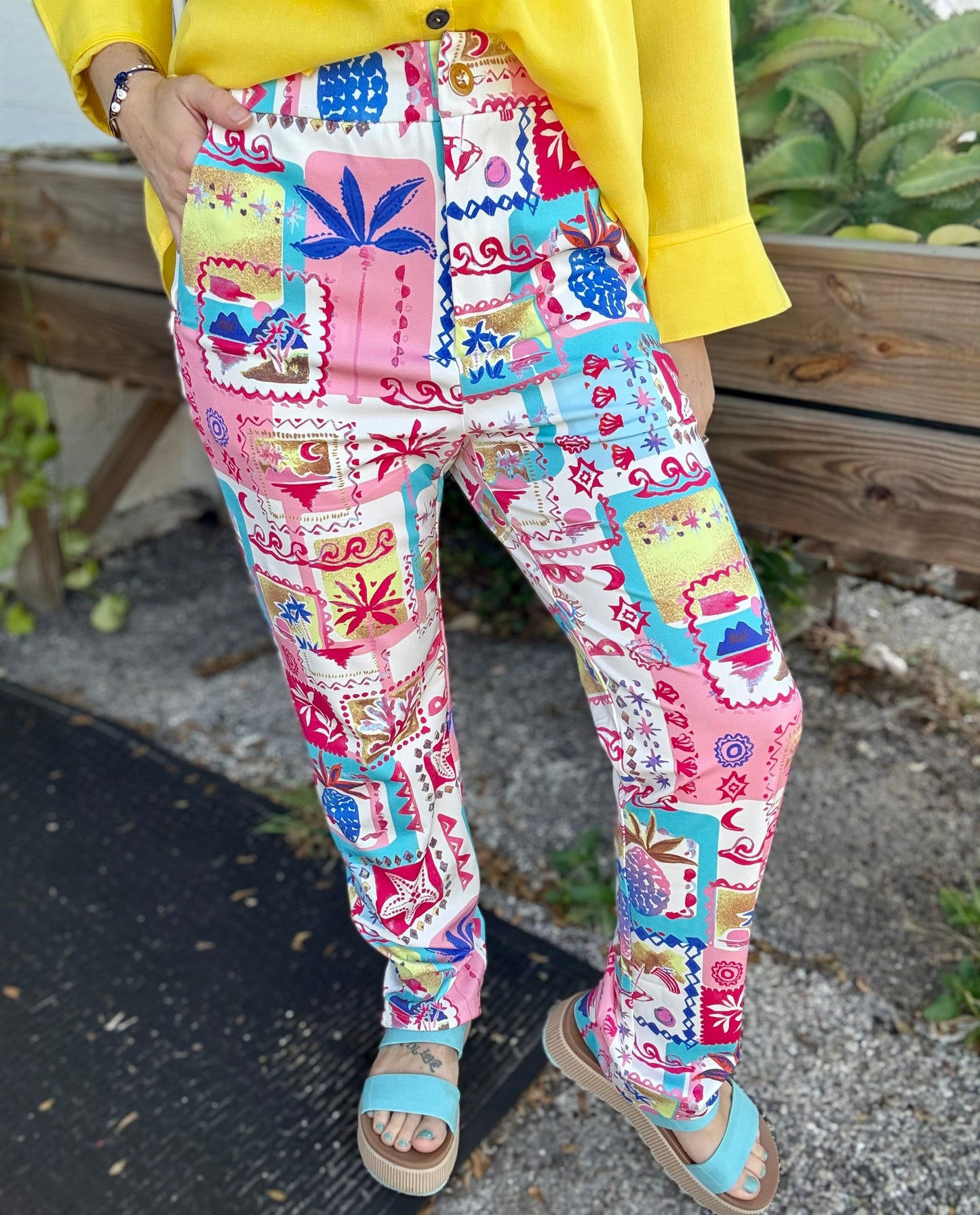 Dear Scarlett Vacation Print Pant