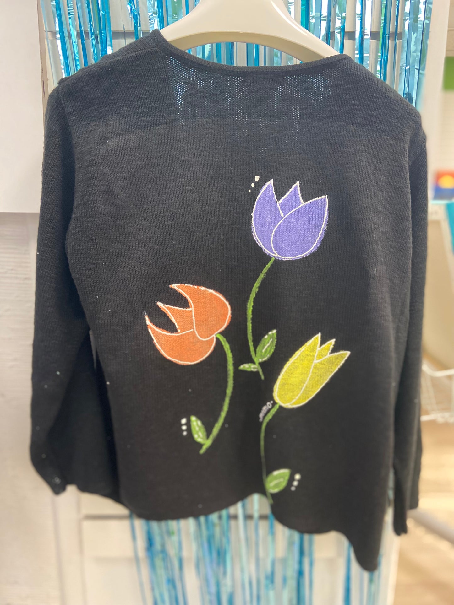 MoMo Sweater - Tulip Trio