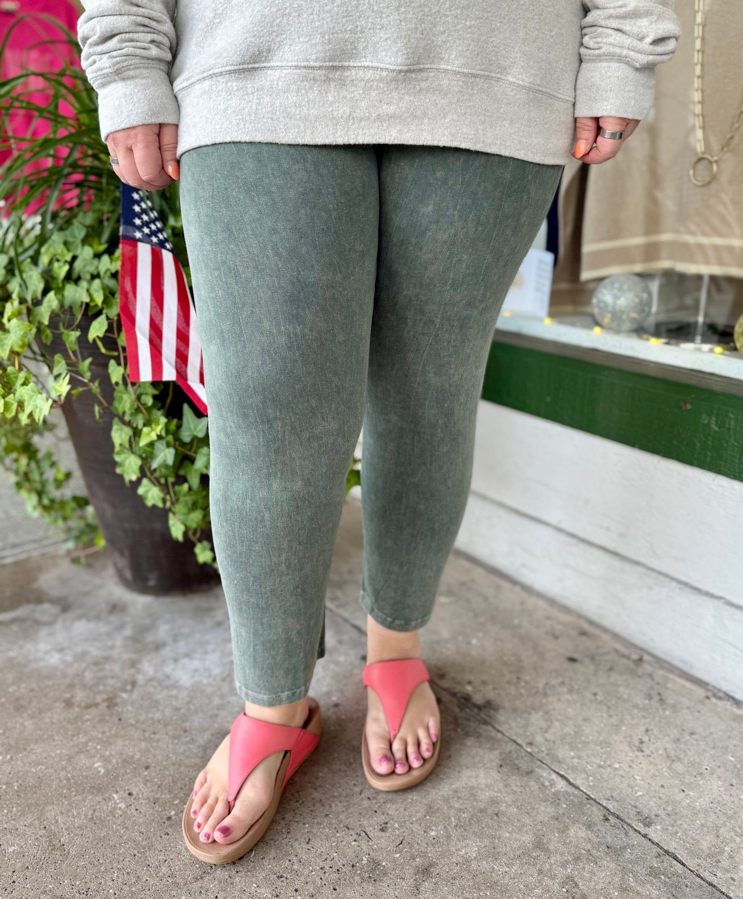 Jess & Jane M37 Cotton Capri Legging