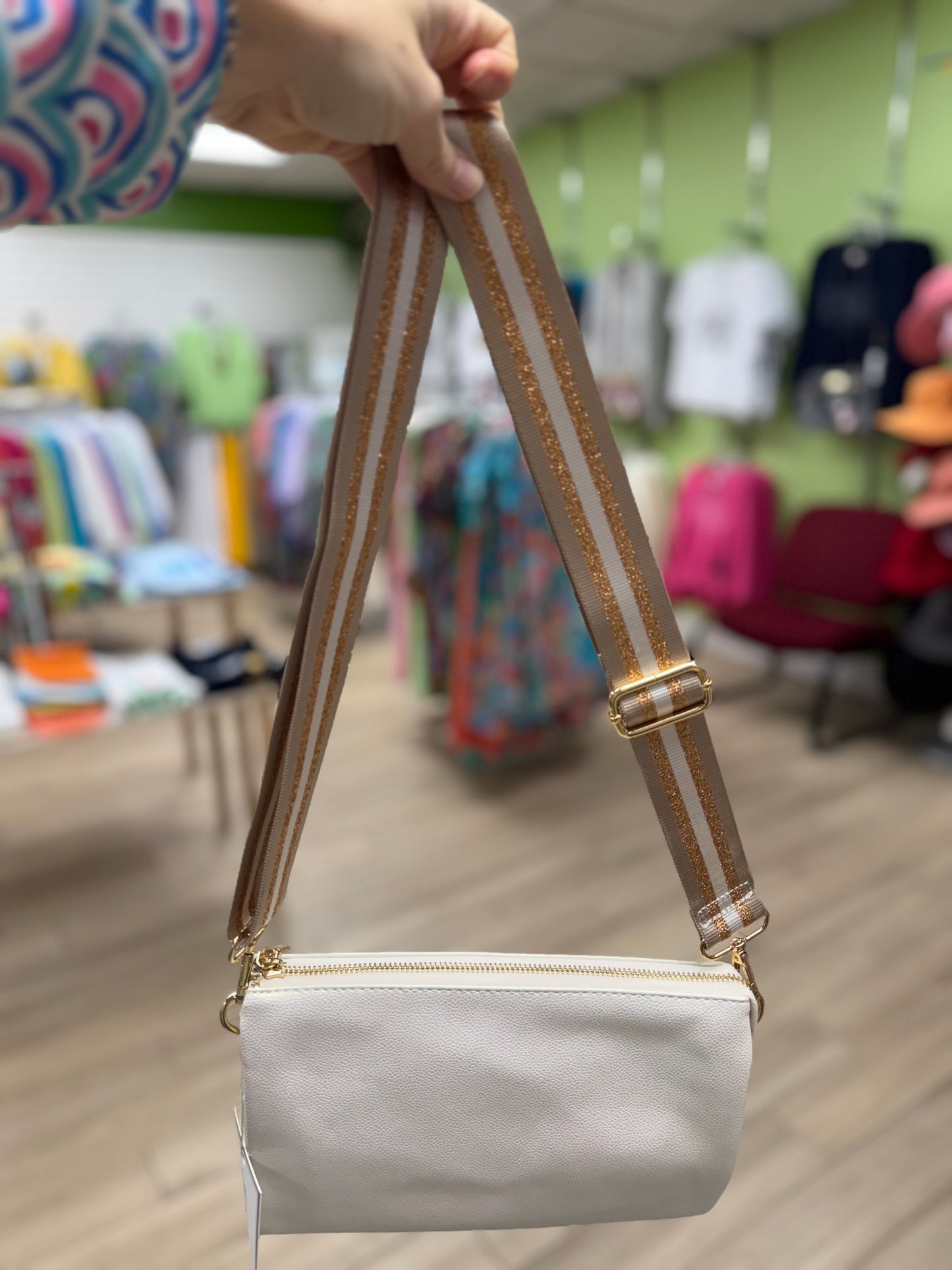 Jen & Co. M2056 Izzy Bag