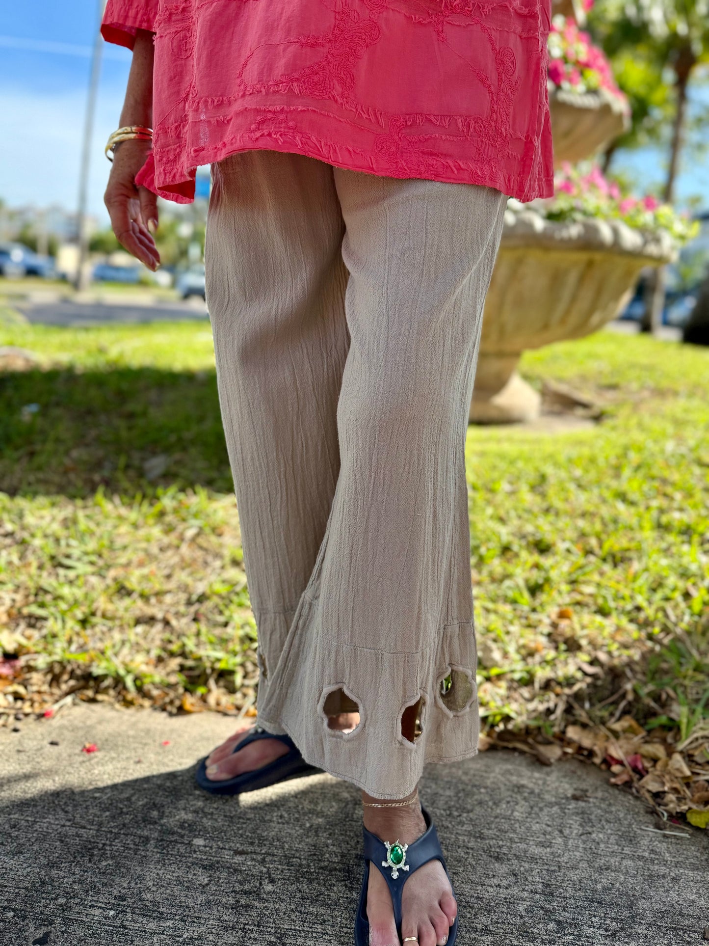 Dunes Nubico Holes Pant