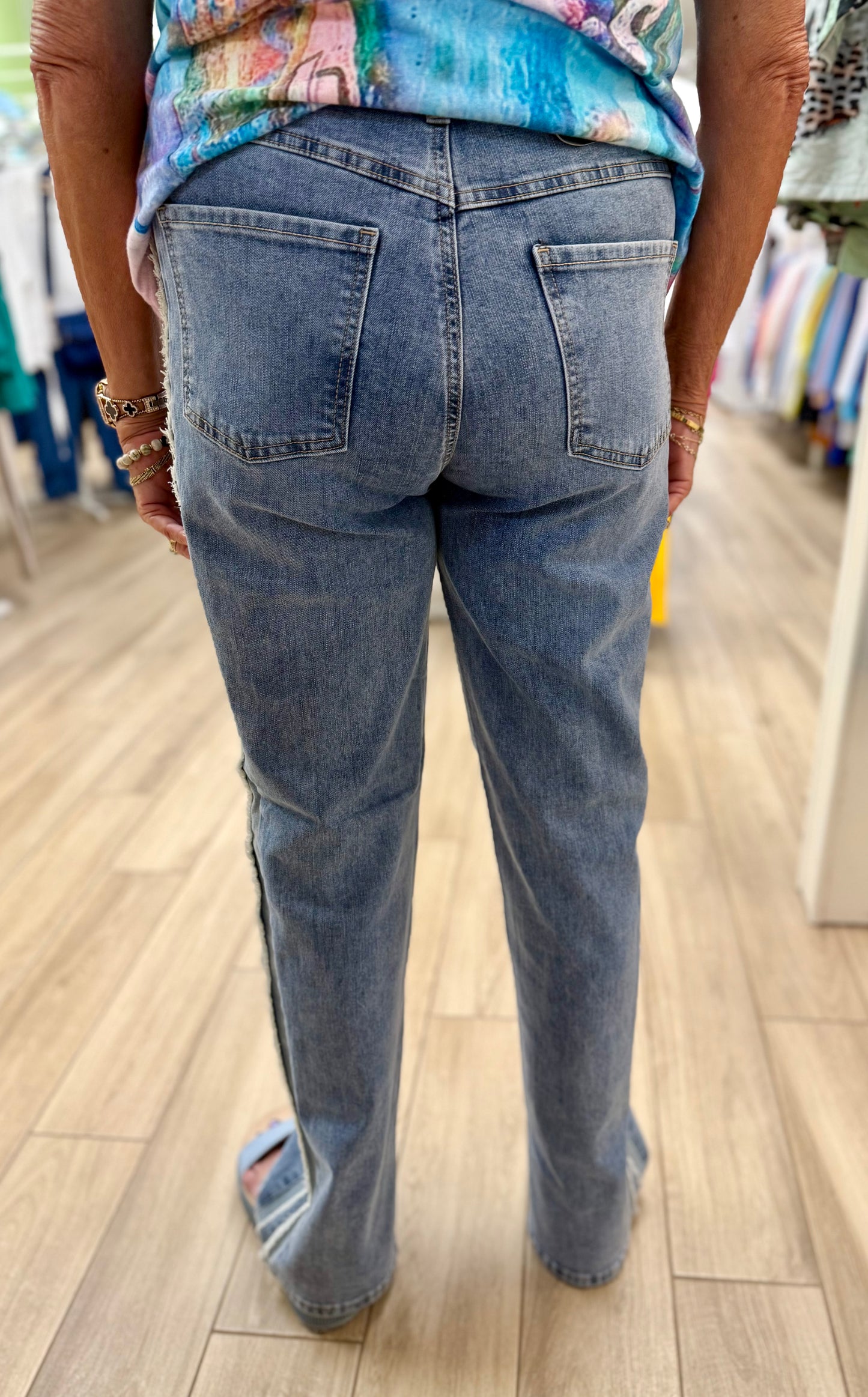 FDJ 6938799 Suzanne Fringe Side Slit Jean