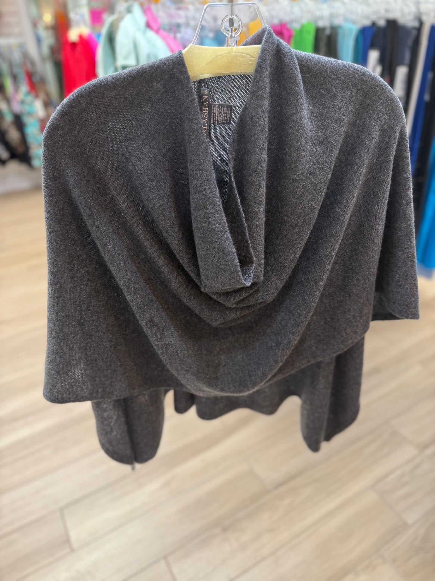 Alashan LS1346 Cashmere Poncho Topper