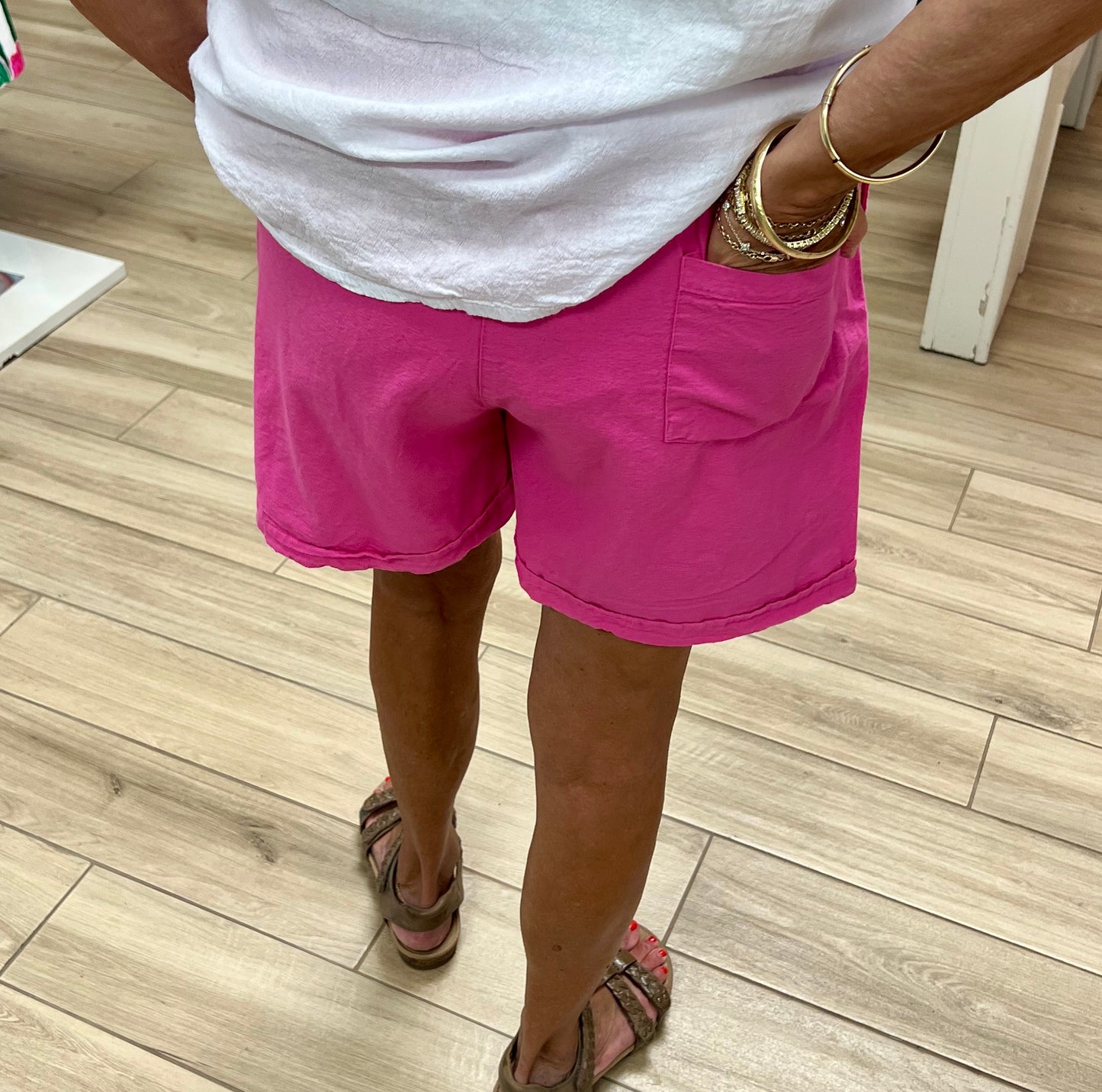 Maya Jones 0202 Shorts