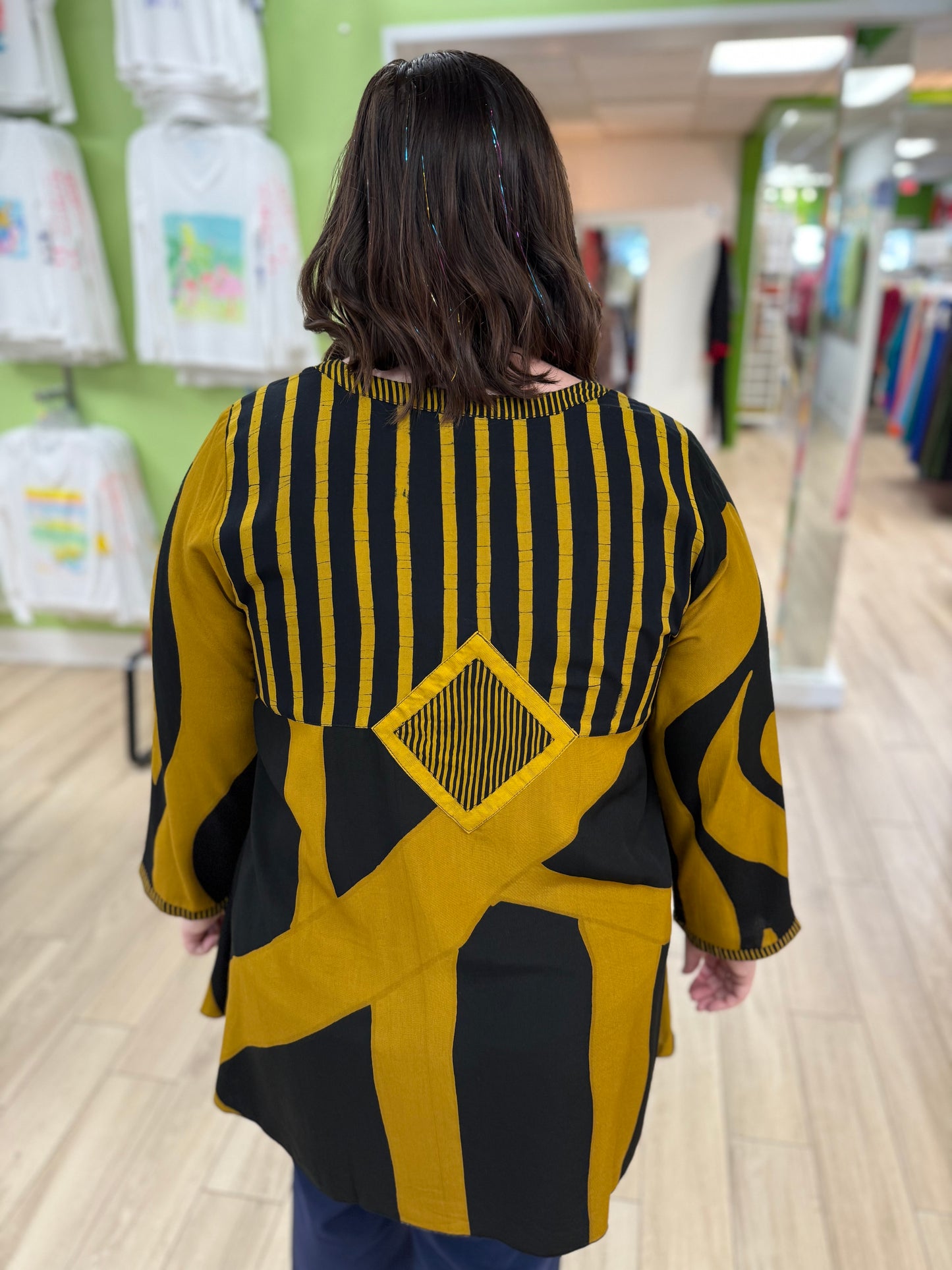 Iguana Joy Patches Top