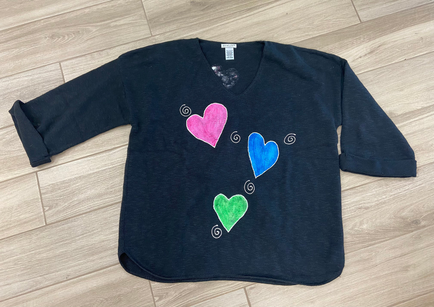 MoMo Sweater - Swirl Hearts