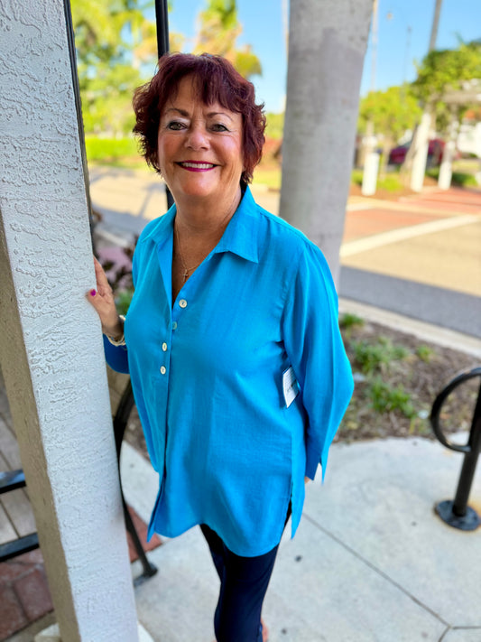 Fridaze Eleanor Button Back Blouse