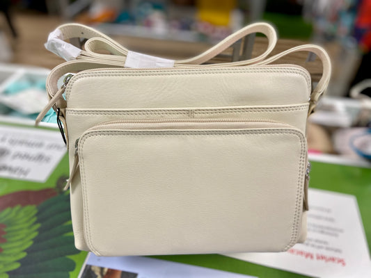 ILI 6333 RFID Leather Organizer Bag